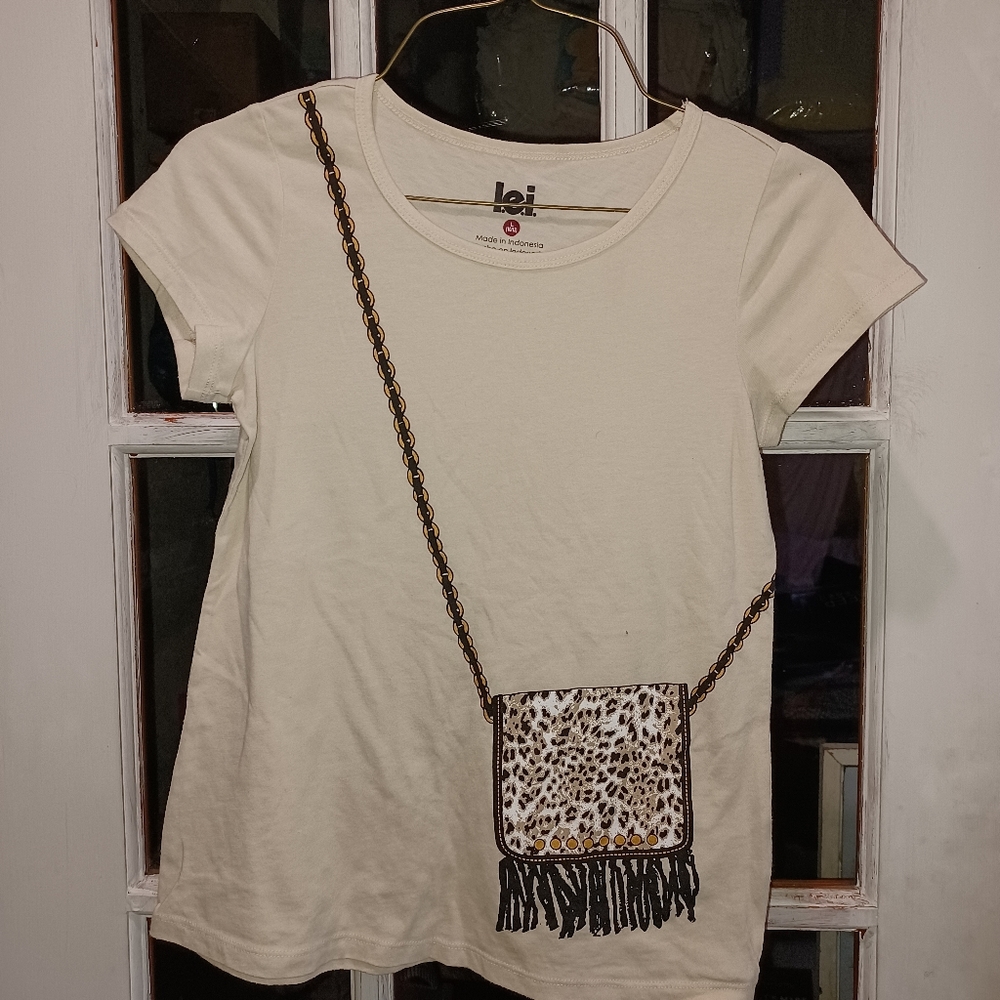 L.e.i girls shirt